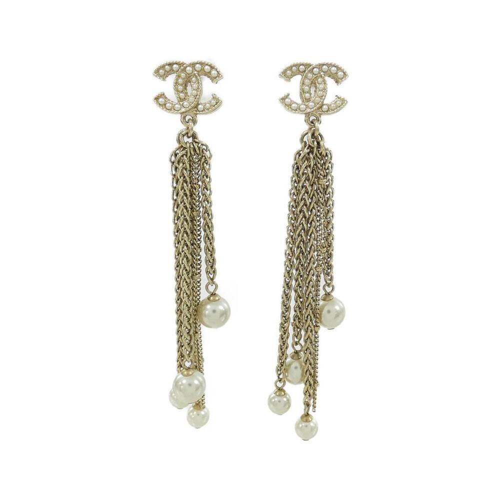 CHANEL White Earrings
